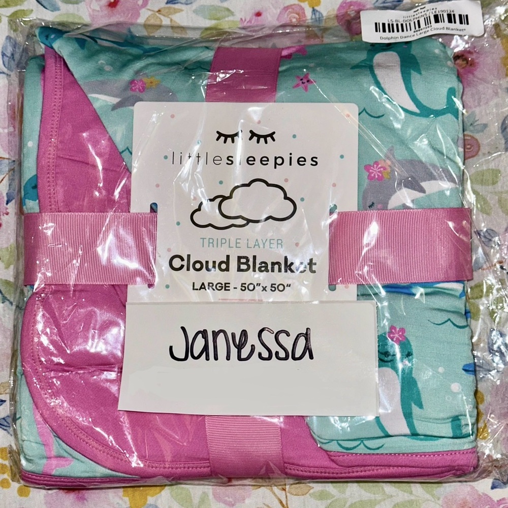 Little Sleepies Dolphin Dance Bamboo Cloud Blanket
